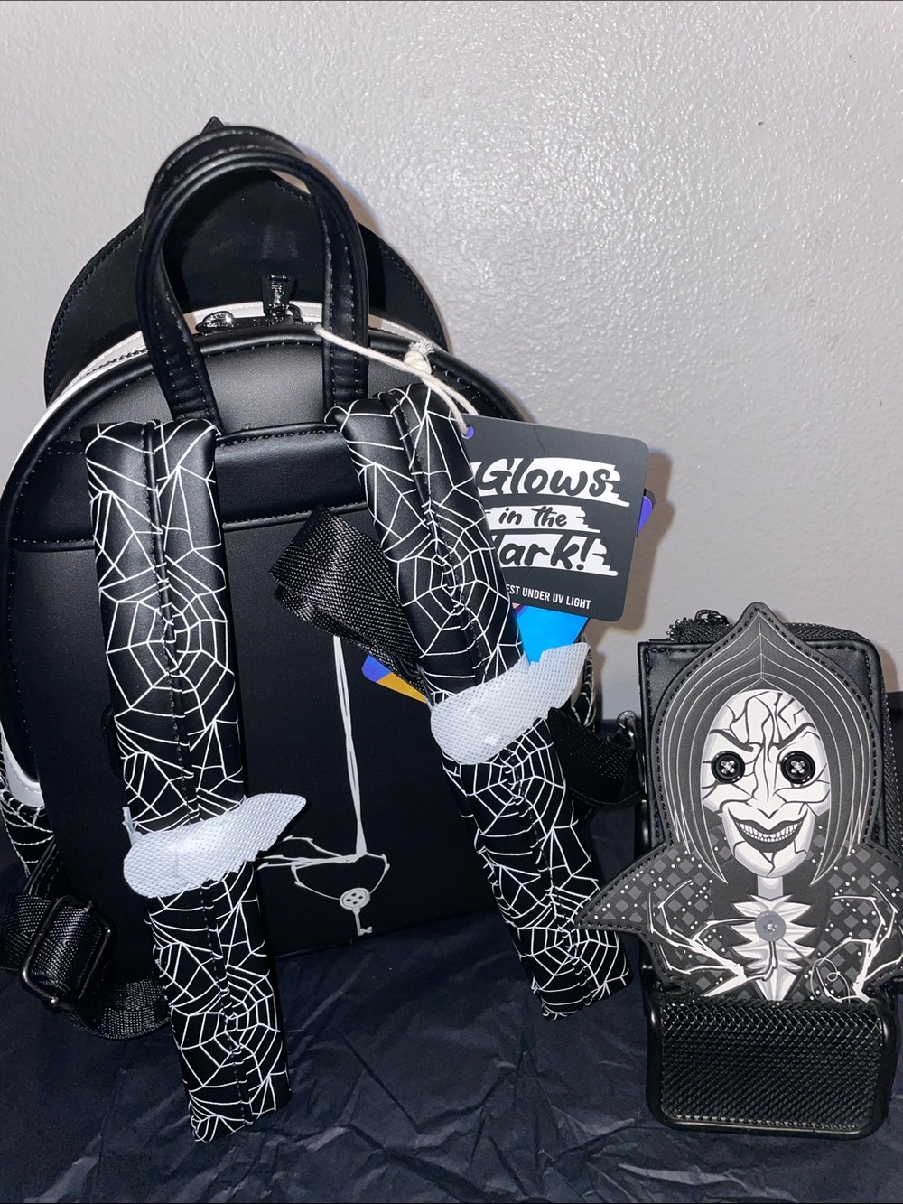 Loungefly Coraline Other Mother Spider Form GITD Cosplay Mini Backpack & Wallet - Picture 3 of 15
